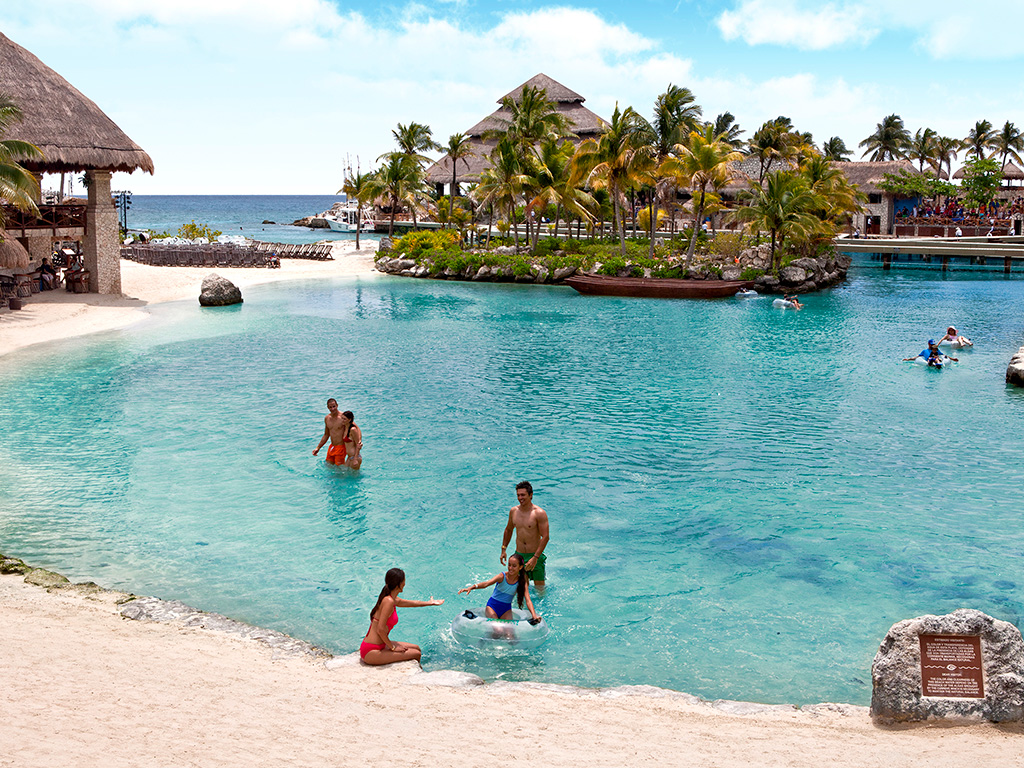 Tour Xcaret Básico - Nado